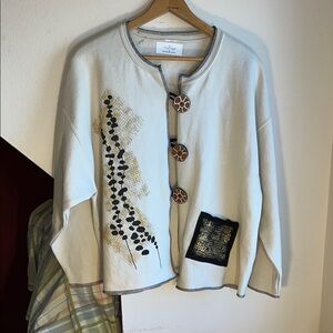 Artistic Lagenlook Button-Up Cardigan‎ with Embroidery